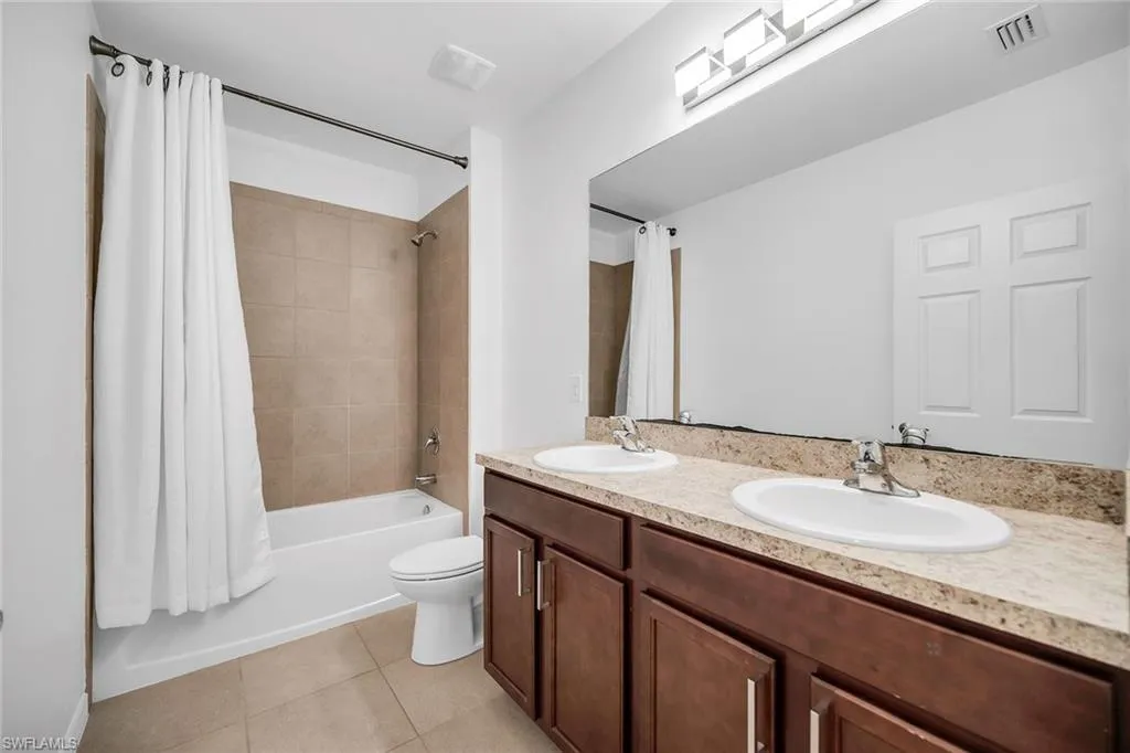 26974 Wildwood Pines LN, Bonita Springs, FL 34135,225063349