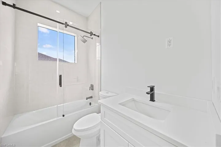 3371 Meadow Rd, Lehigh Acres, Florida 33974