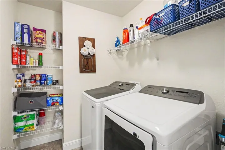 1223 Nw 15th Pl, Cape Coral, Florida 33993