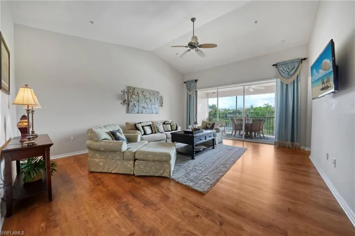 2616 Somerville LOOP # 2104, CAPE CORAL FL 33991