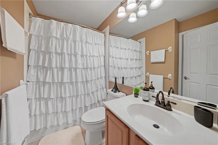 2616 Somerville LOOP # 2104, CAPE CORAL FL 33991