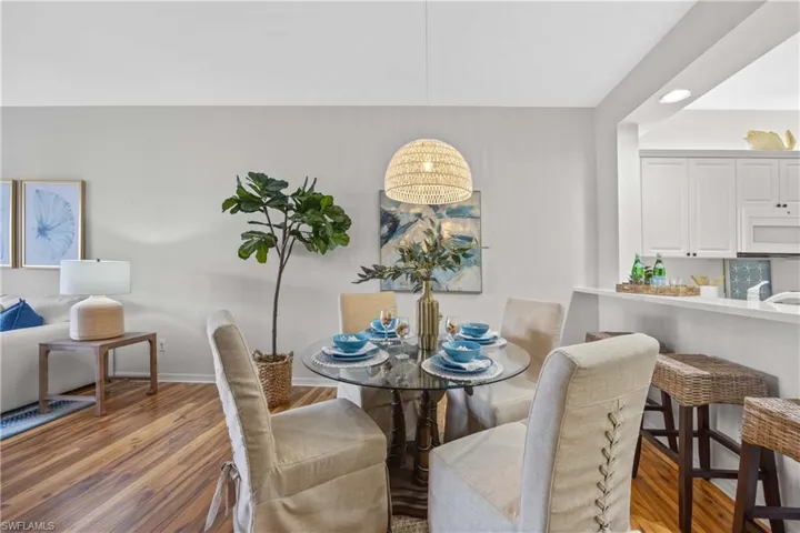 400  Flagship  DR, Naples, FL 34108