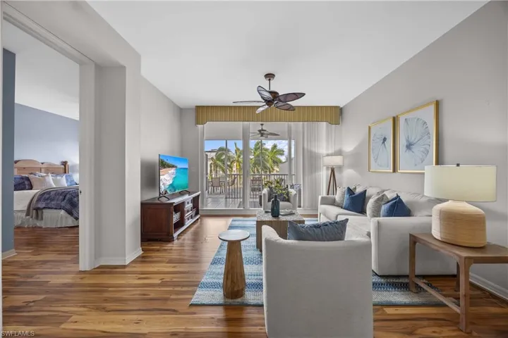 400  Flagship  DR, Naples, FL 34108