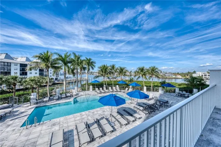 400  Flagship  DR, Naples, FL 34108