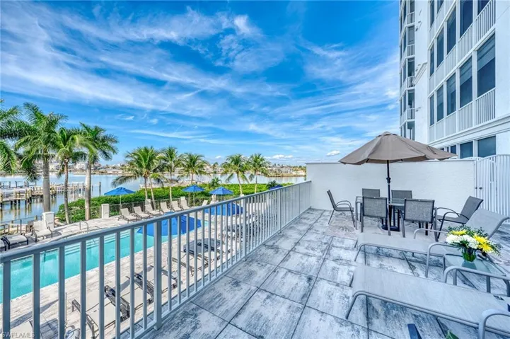 400  Flagship  DR, Naples, FL 34108