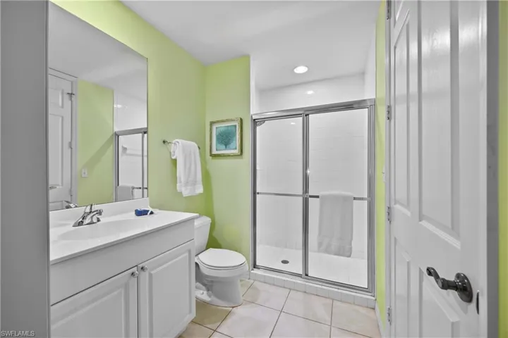 400  Flagship  DR, Naples, FL 34108