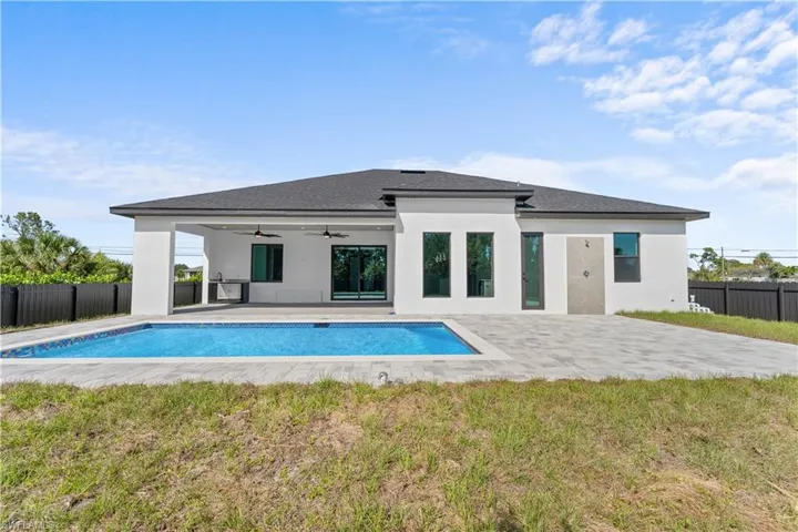 3414 W Gator Cir, Cape Coral, Florida 33909