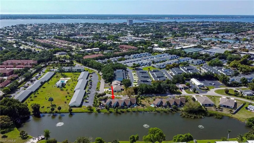 1168  Lake McGregor  DR, Fort Myers, FL 33919