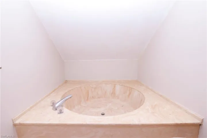 Upstairs Bath