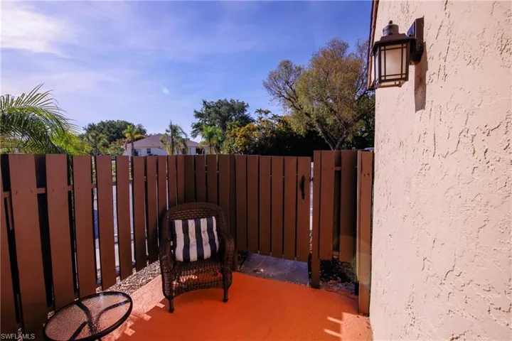 1168  Lake McGregor  DR, Fort Myers, FL 33919