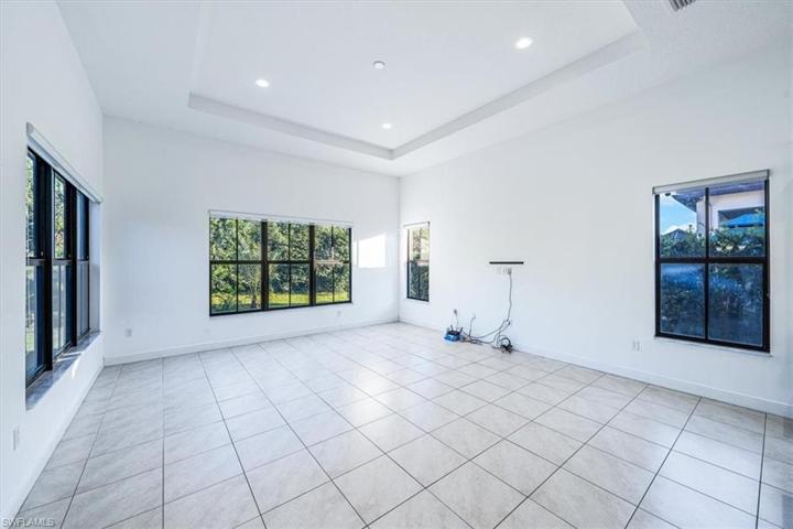 5551 Ferrari AVE, AVE MARIA FL 34142