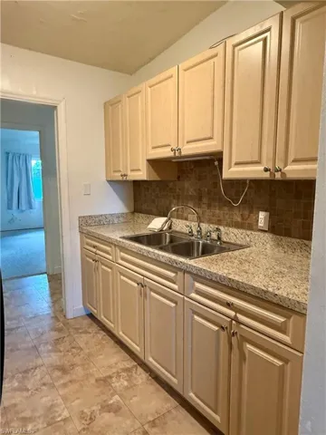 205 Martin Dr Ne, Port Charlotte, Florida 33952