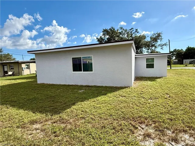 View of back of home