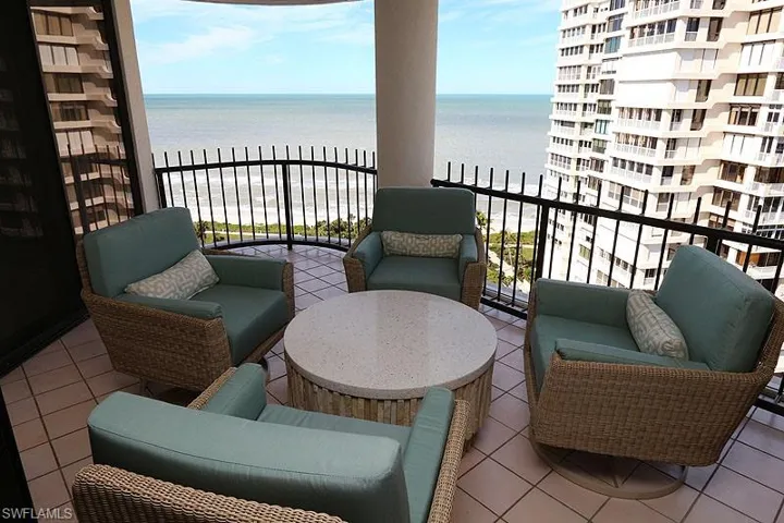4251  Gulf Shore N BLVD, Naples, FL 34103