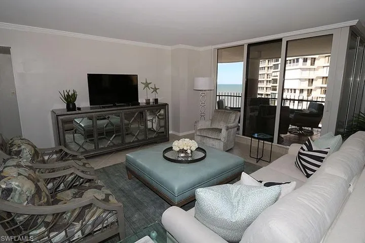 4251  Gulf Shore N BLVD, Naples, FL 34103