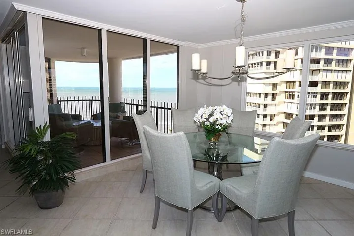4251  Gulf Shore N BLVD, Naples, FL 34103