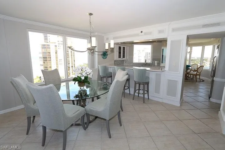 4251  Gulf Shore N BLVD, Naples, FL 34103