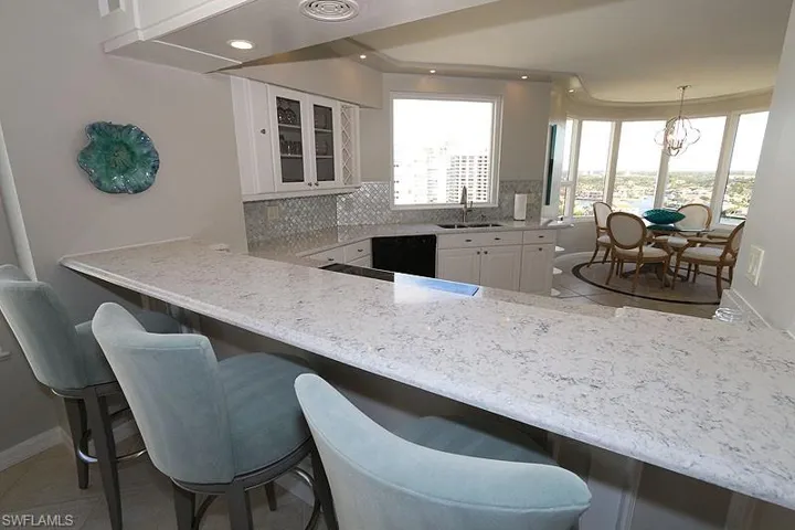 4251  Gulf Shore N BLVD, Naples, FL 34103