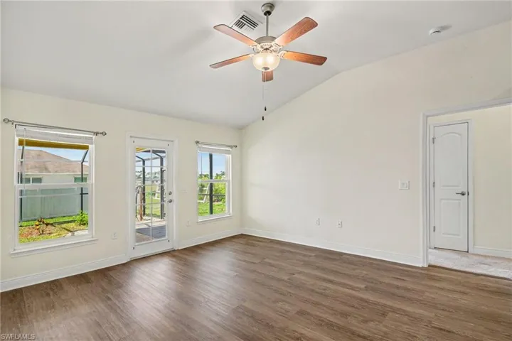 1006 Ne 33rd St, Cape Coral, Florida 33909