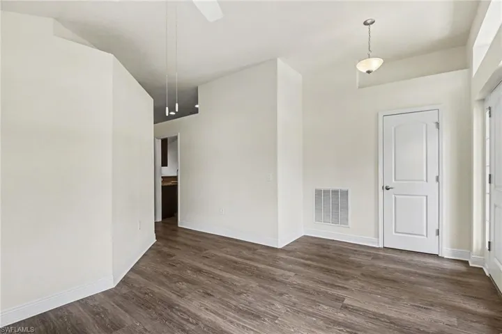 1006 Ne 33rd St, Cape Coral, Florida 33909