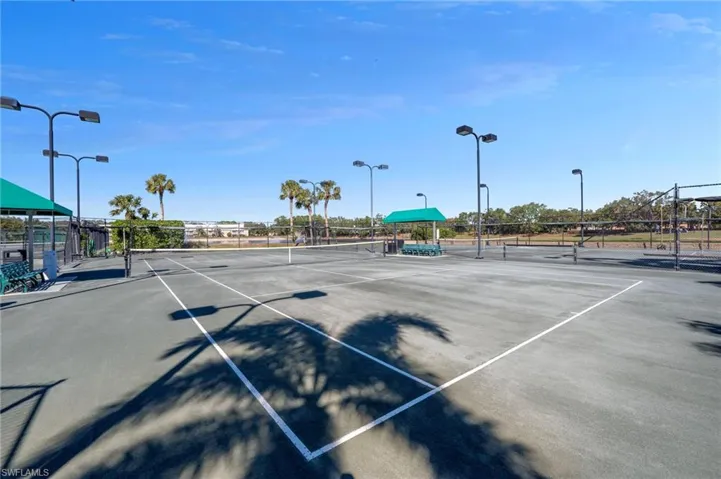 Clubhouse tennis courts
