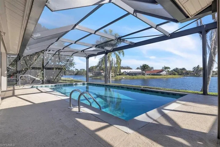 11114  Longshore W WAY, Naples, FL 34119
