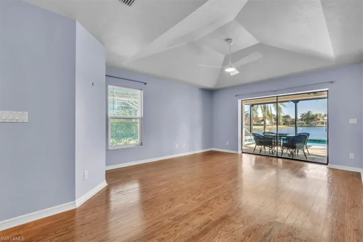 11114  Longshore W WAY, Naples, FL 34119