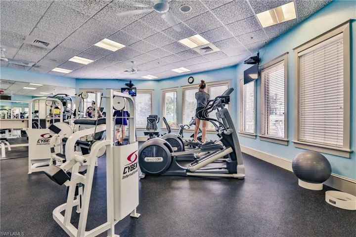 11114  Longshore W WAY, Naples, FL 34119