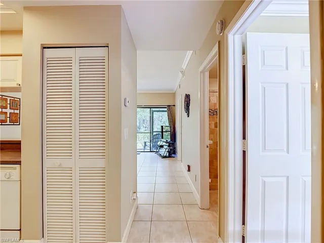 3323 Olympic Dr 716, Naples, Florida 34105