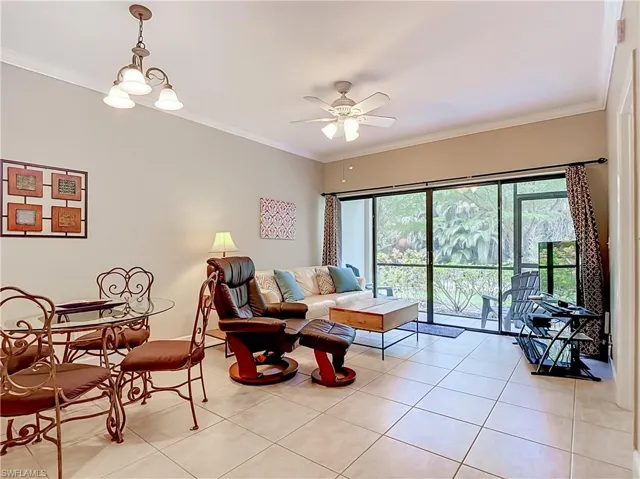3323 Olympic Dr 716, Naples, Florida 34105