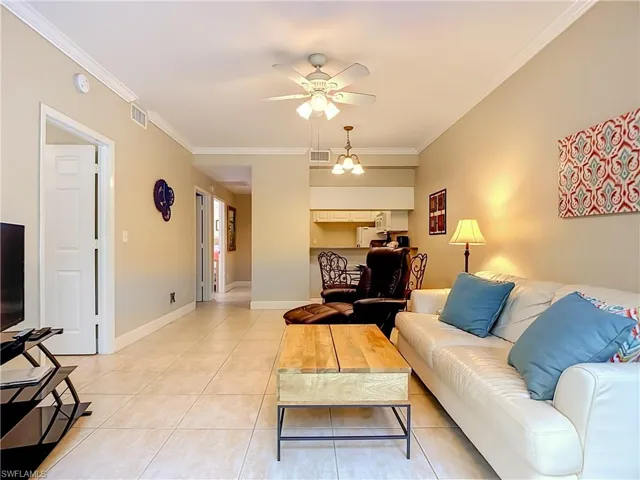 3323 Olympic Dr 716, Naples, Florida 34105