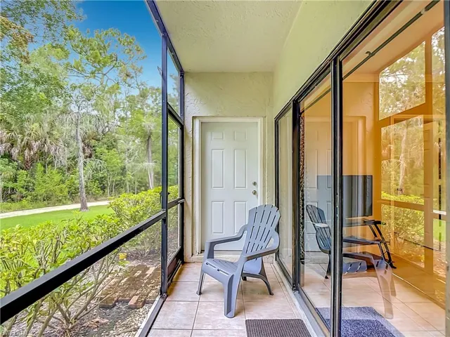 3323 Olympic Dr 716, Naples, Florida 34105