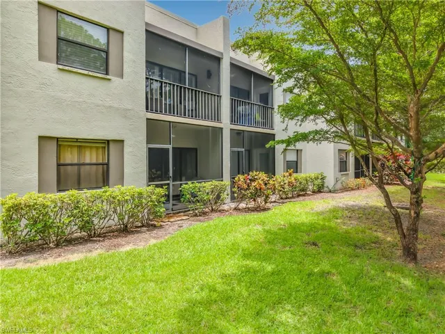 3323 Olympic Dr 716, Naples, Florida 34105