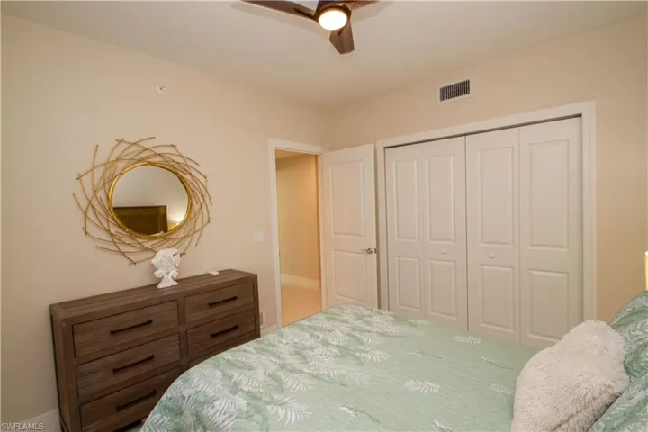 262 Indies Dr 101, Naples, Florida 34114