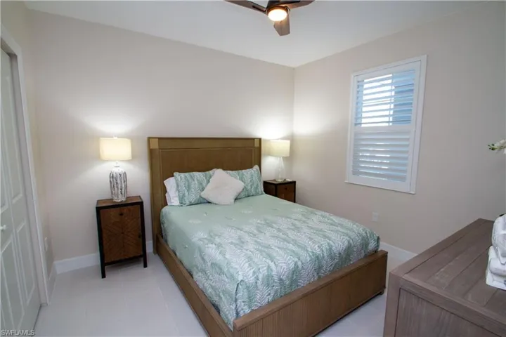 262 Indies Dr 101, Naples, Florida 34114
