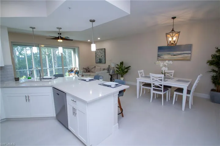 262 Indies Dr 101, Naples, Florida 34114
