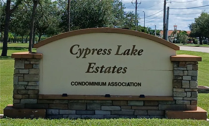 Lovely, quiet community in the heart of town!