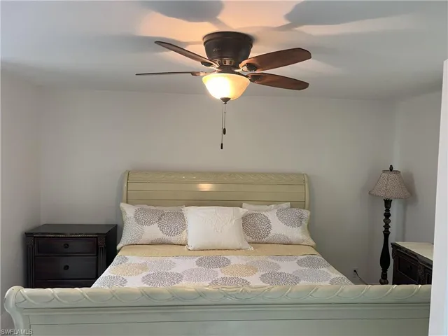125 NW 6th  PL, Cape Coral, FL 33993