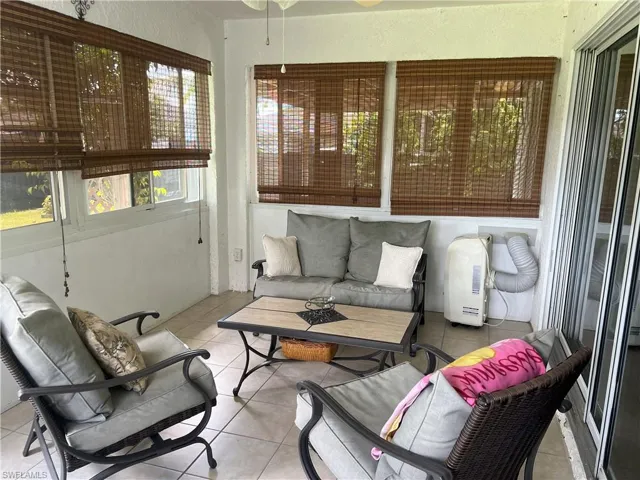 125 NW 6th  PL, Cape Coral, FL 33993