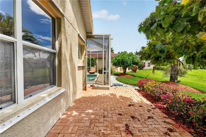 1954 Terrazzo Ln, Naples, Florida 34104