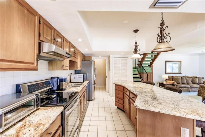27570 Hacienda East BLVD # 308C, BONITA SPRINGS FL 34135