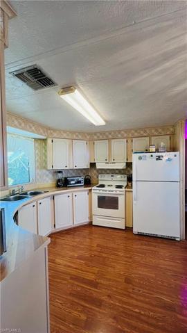 27322  Pauline  DR, Bonita Springs, FL 34135