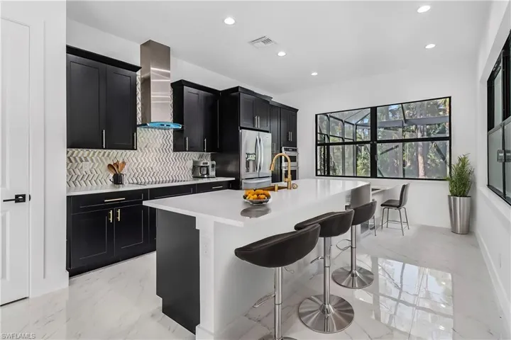 VIRTUAL STAGING AI