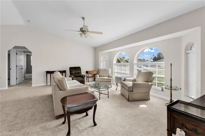 29 Seasons Dr, Punta Gorda, Florida 33983