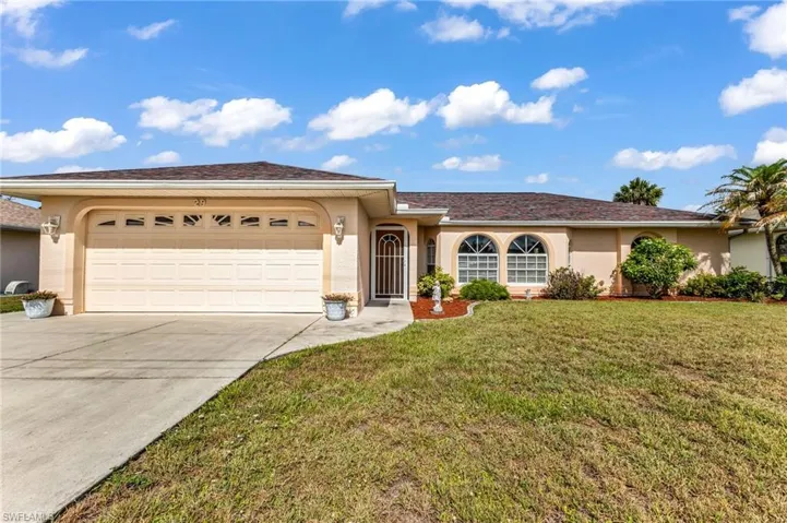 29 Seasons Dr, Punta Gorda, Florida 33983