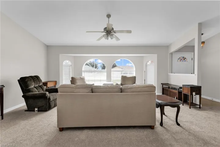29 Seasons Dr, Punta Gorda, Florida 33983