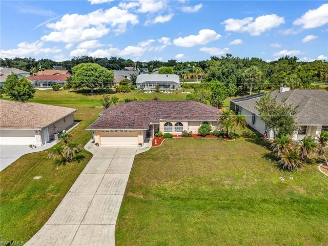29 Seasons Dr, Punta Gorda, Florida 33983