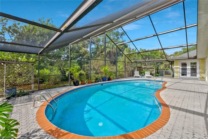 Your outdoor oasis...PRIVATE and peaceful!