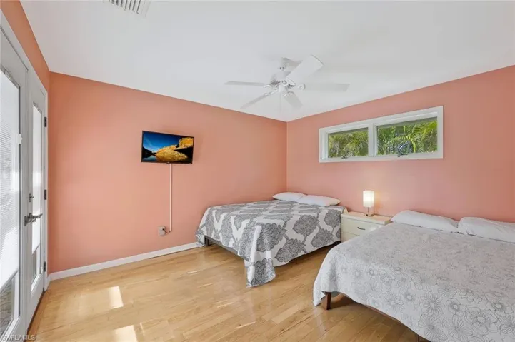 Third bedroom.
