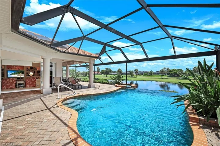 Gorgeous Over Sized Vanishing Edge Pool With Spill Over Spa- Planter with Fountain